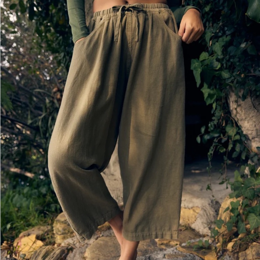 Olive Green Woman Yoga Pants